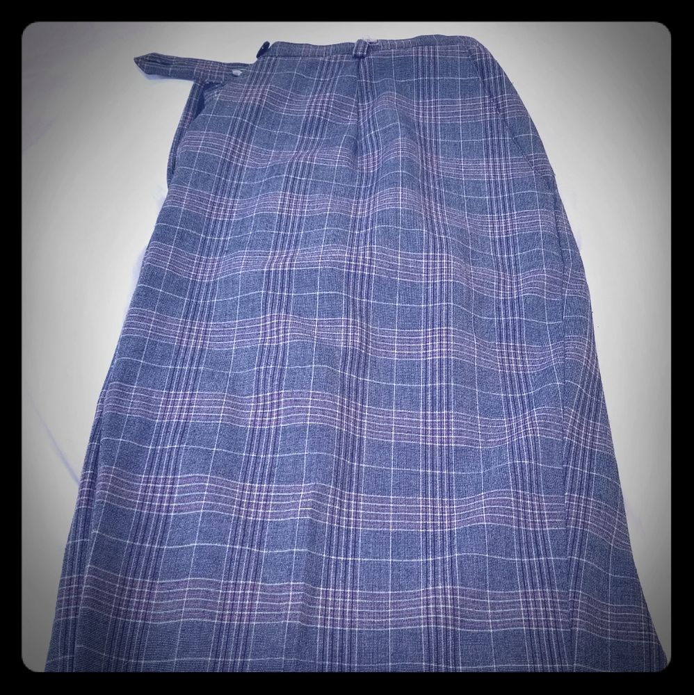 FINAL SALE! Sag Harbor Plaid Ladies Trousers